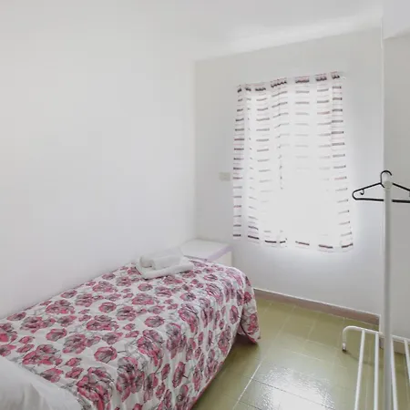 Pet Friendly In Roccelletta Di Borgia Semesterbostad