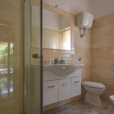 Semesterbostad Pet Friendly In Roccelletta Di Borgia *
