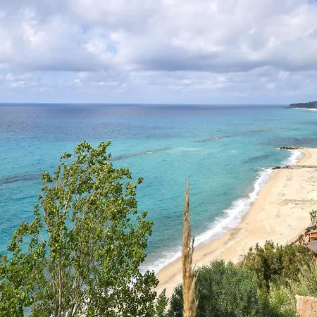 Pet Friendly In Roccelletta Di Borgia Semesterbostad